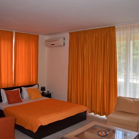 Hotel Sea Star Приморско Dış mekan fotoğraf