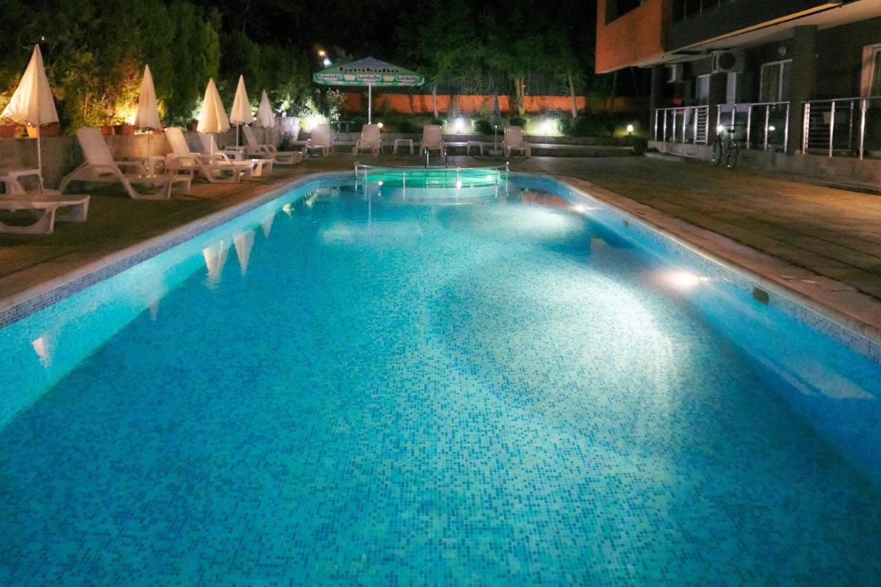 Hotel Sea Star Приморско Dış mekan fotoğraf