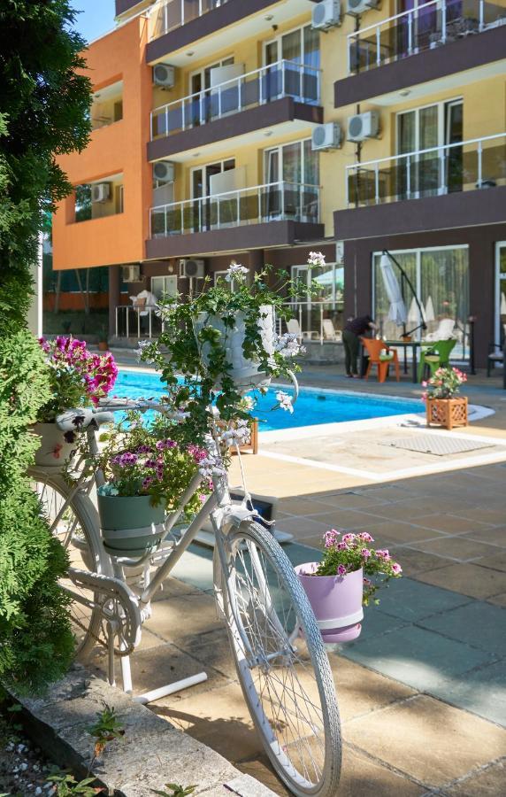 Hotel Sea Star Приморско Dış mekan fotoğraf