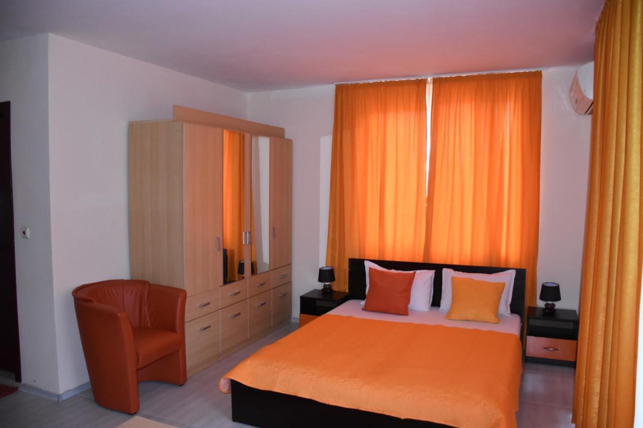 Hotel Sea Star Приморско Dış mekan fotoğraf