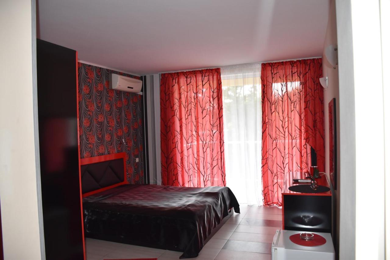 Hotel Sea Star Приморско Dış mekan fotoğraf