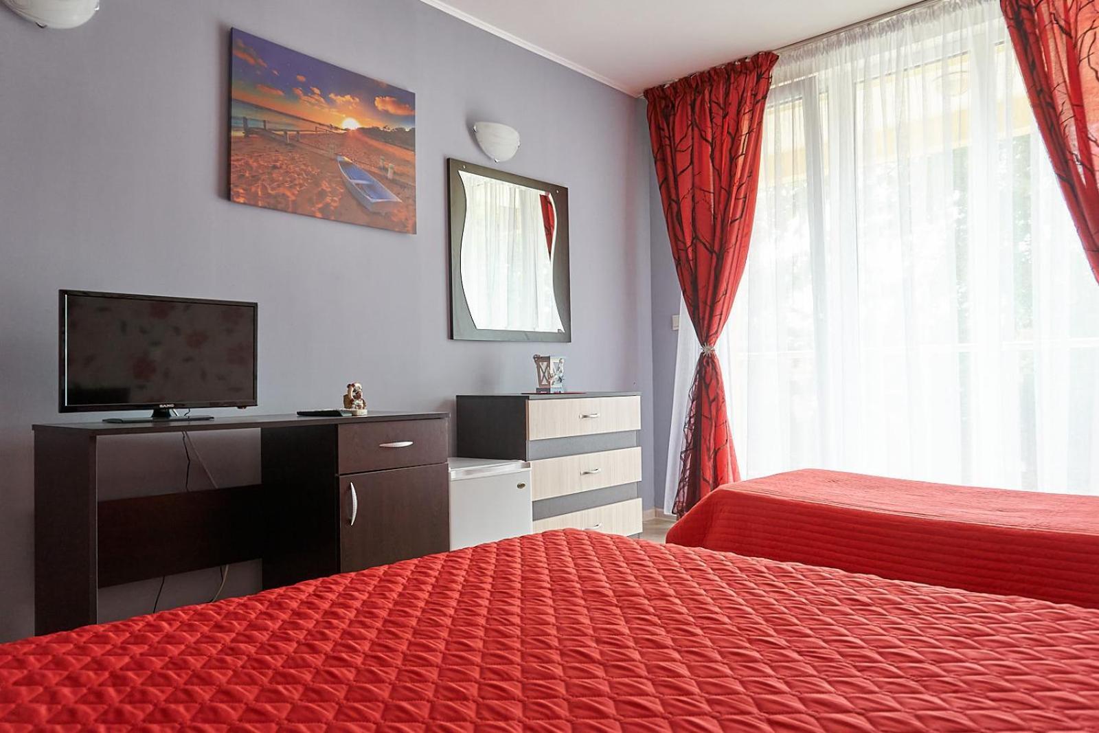 Hotel Sea Star Приморско Dış mekan fotoğraf