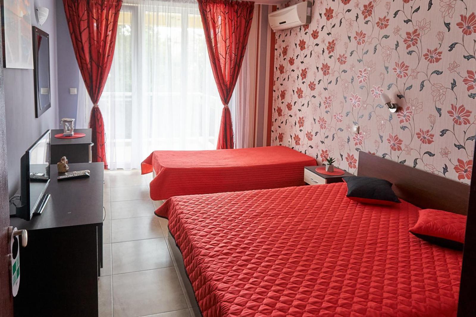 Hotel Sea Star Приморско Dış mekan fotoğraf