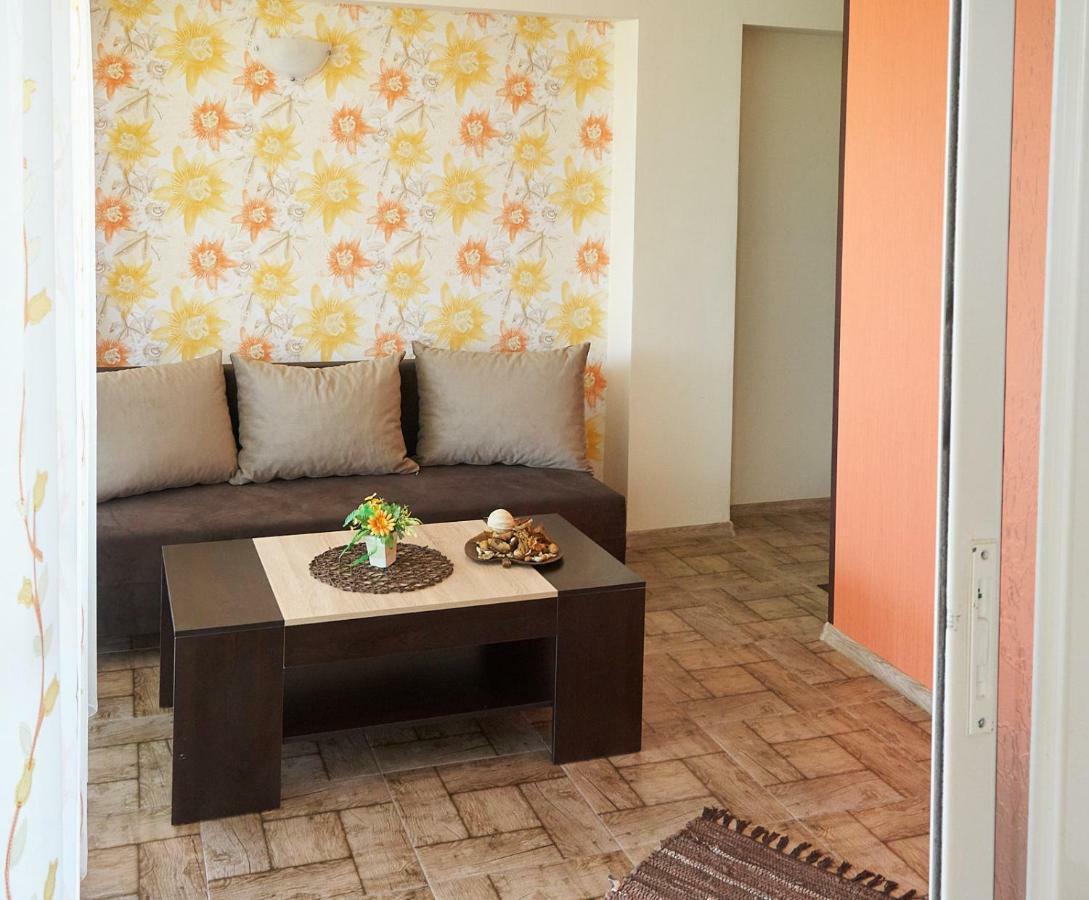 Hotel Sea Star Приморско Dış mekan fotoğraf